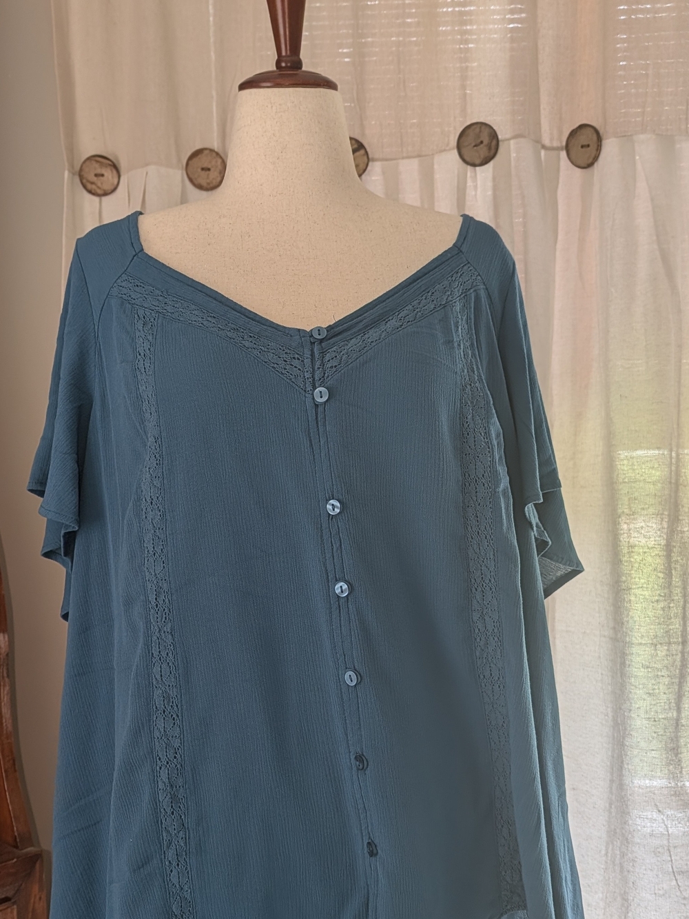 torrid Teal Blue Button-Front Lace-Trim Top